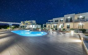 Iphimedeia Luxury Hotel & Suites